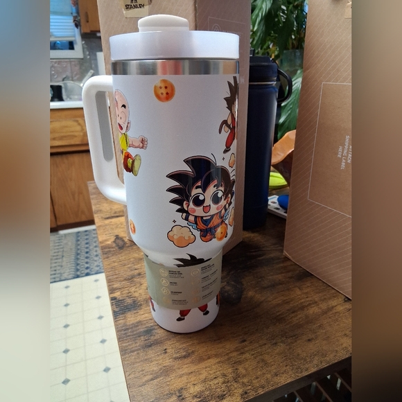 Anime Character 40 oz Travel Mug - Picture 1 of 2